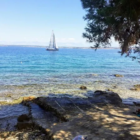 Brane - Charming And Close To The Sea דירה Sutomiscica