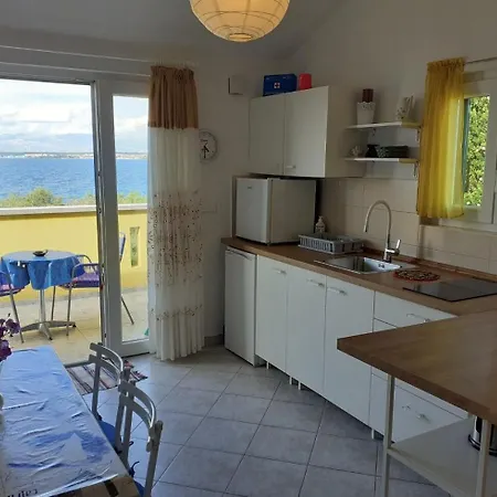 Brane - Charming And Close To The Sea דירה *