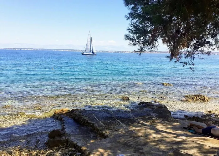 Brane شقة Sutomiscica